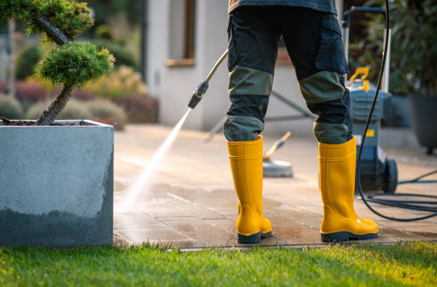 Why Choose Our Certified Pressure Washing Experts for Your Project Needs in Danville, IL?